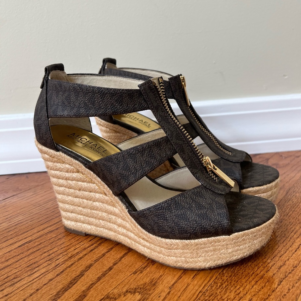 Michael’ Kors Wedges Heels Like New Leather